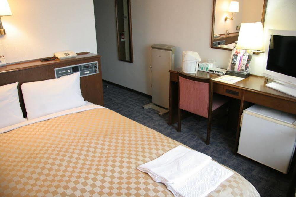 Nagoya Summit Hotel Bagian luar foto